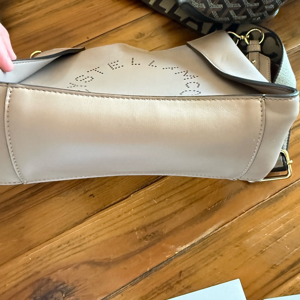 Stella McCartney Beige Shoulder Bag with Black Strap - Picture 13 of 14